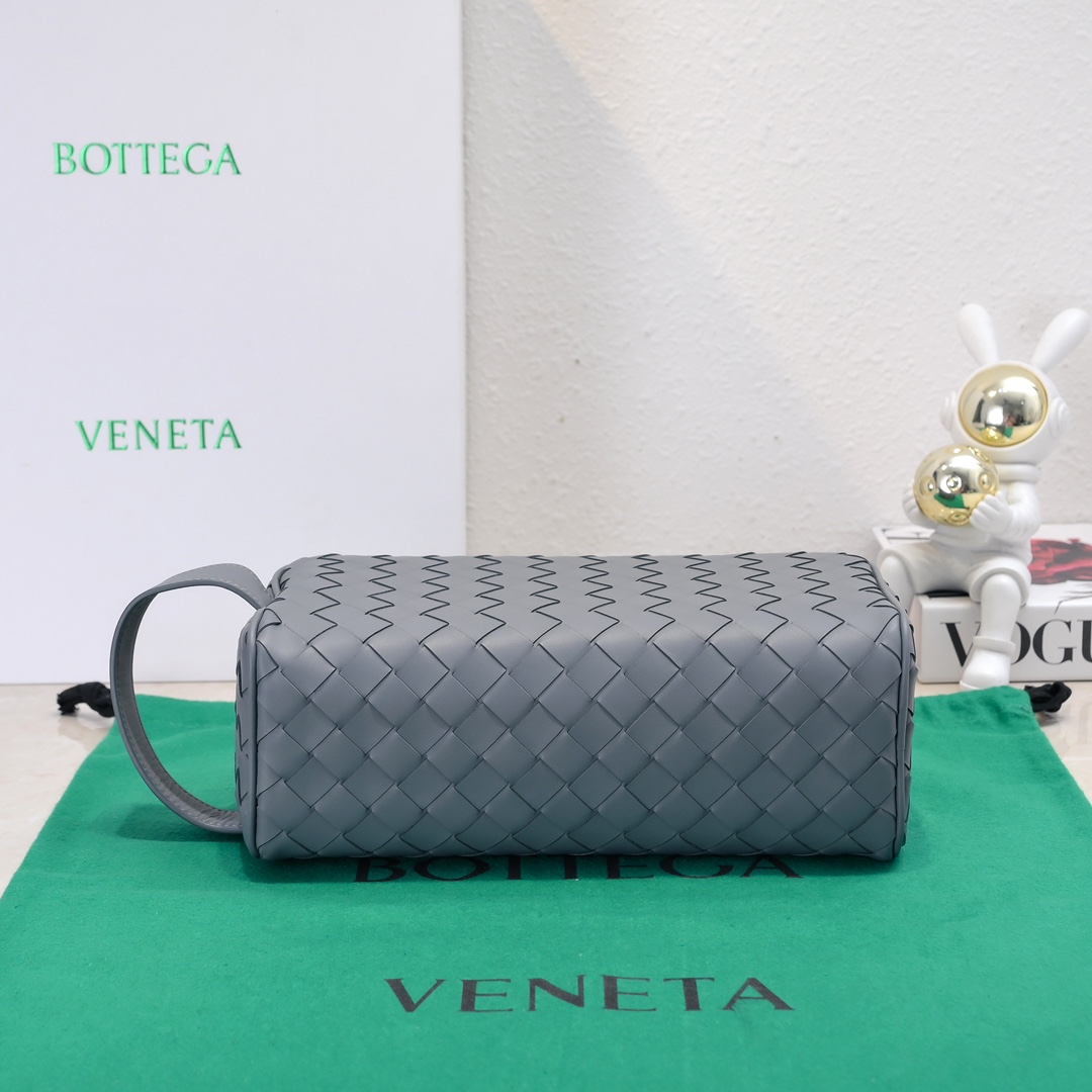 Bottega Veneta Cosmetic Bags